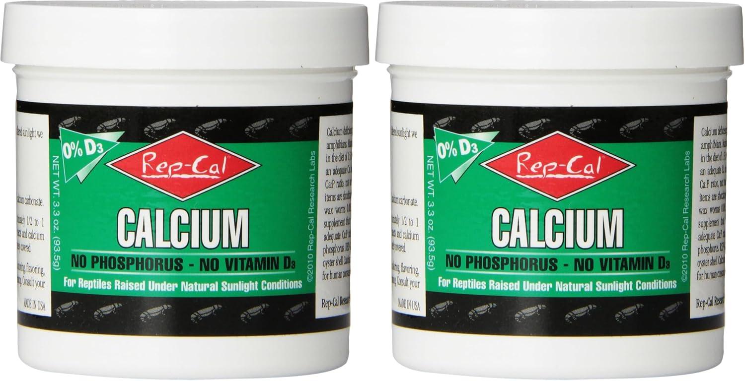 Bottle of ultra-fine phosphorus-free calcium supplement powder with D3 for reptiles.